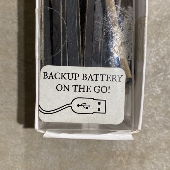 Accessory keychain bag charm mobile power source chic battery NIB - Picture 7 of 8